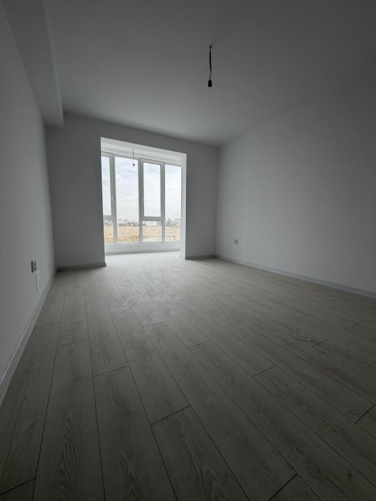 DECOMANDAT, APARTAMENT CU 3 CAMERE, GIROC