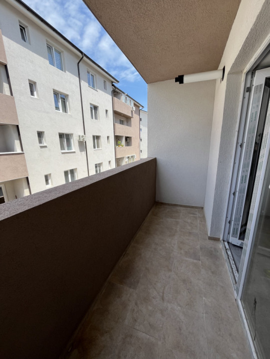 CENTRU, APARTAMENTE CU 1 SI 2 CAMERE, GIROC