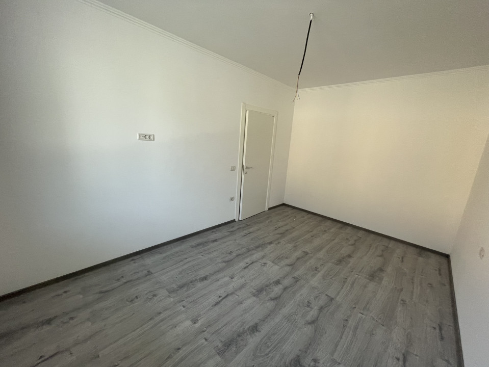 Apartament de vanzare, 2 camere, decomandat, zona Braytim